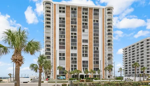 3003 Atlantic AVE #19B4, Daytona Beach Shores, FL 32118