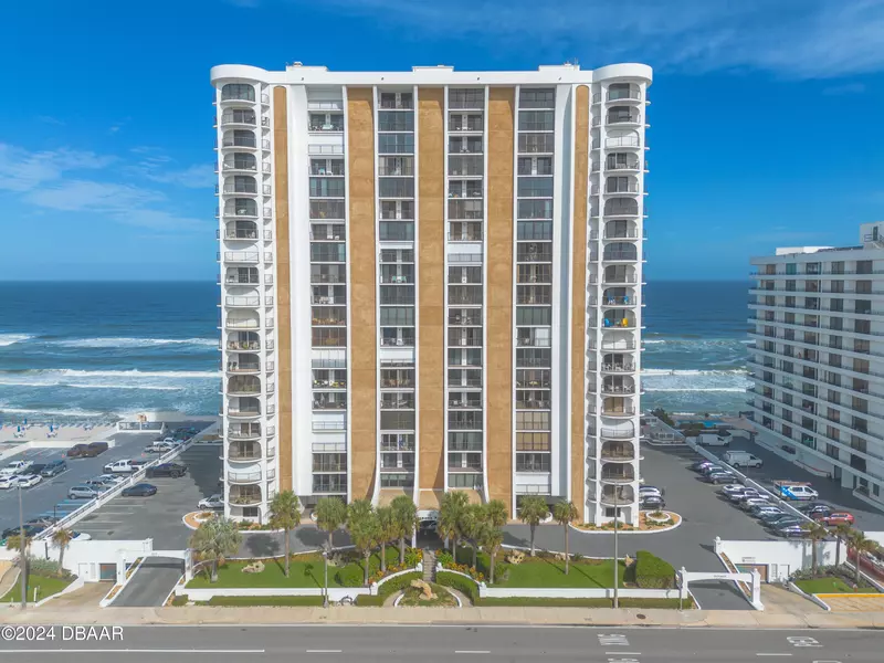 3003 Atlantic AVE #19B4, Daytona Beach Shores, FL 32118