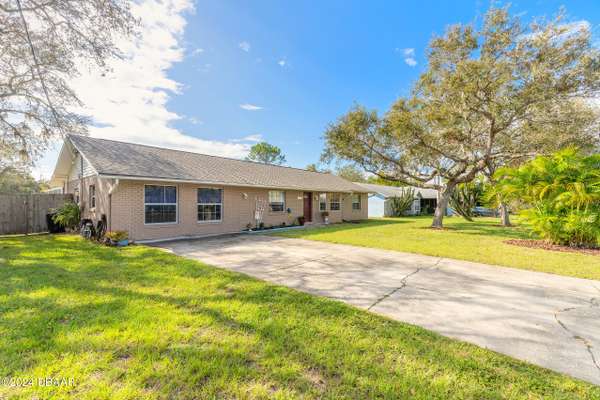 2526 Arlington AVE, New Smyrna Beach, FL 32168