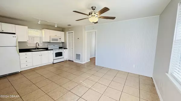 Daytona Beach, FL 32118,914 Wild Olive AVE #Unit 910