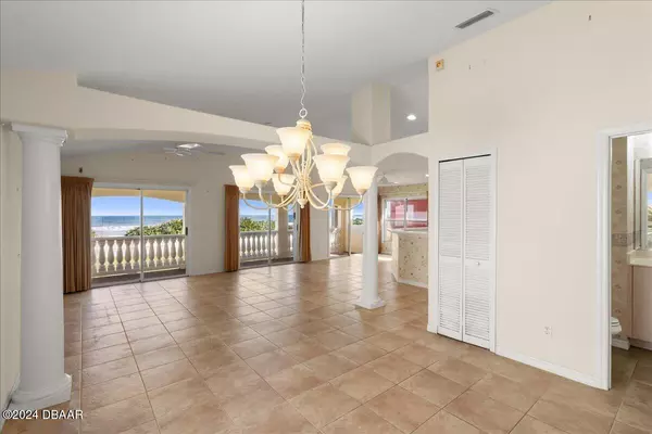 Ormond Beach, FL 32176,184 Coquina Key DR