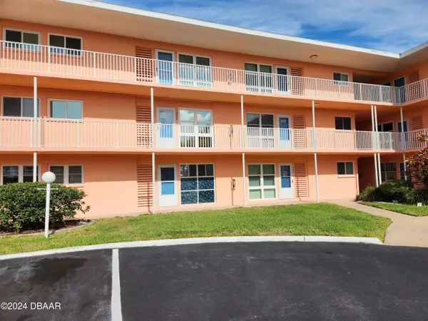 721 Beach ST #206A, Daytona Beach, FL 32114