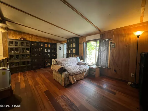 Eustis, FL 32736,41330 Ford RD