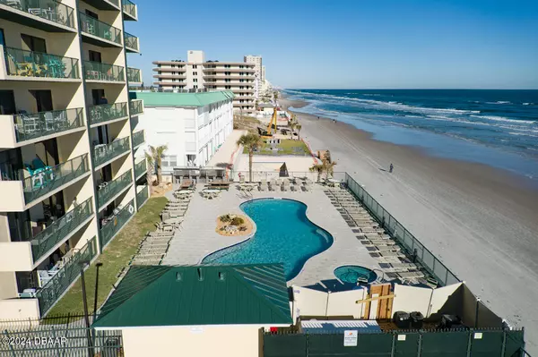 Daytona Beach Shores, FL 32118,3647 Atlantic AVE #702