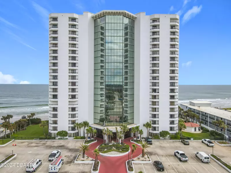 2425 Atlantic AVE E #1004, Daytona Beach Shores, FL 32118