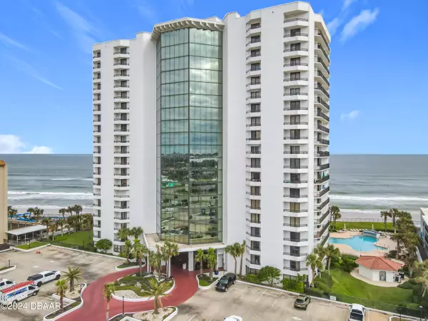 Daytona Beach, FL 32118,2425 Atlantic AVE E #1004