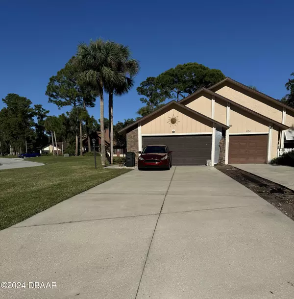 Port Orange, FL 32128,932 Sabalwood CT