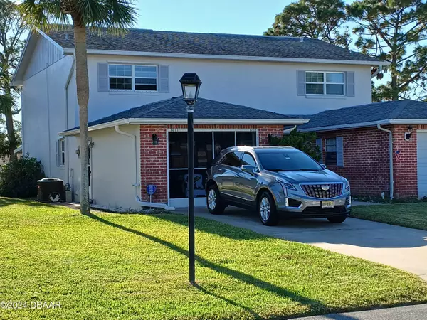 1211 Harbour Point DR,  Port Orange,  FL 32127