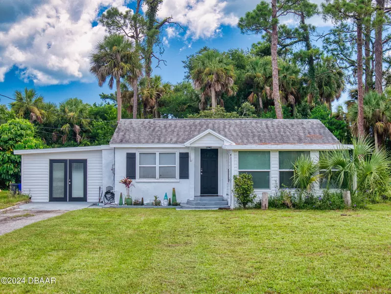 2521 Fairfax AVE, New Smyrna Beach, FL 32168