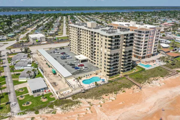 Ormond Beach, FL 32176,1415 Ocean Shore BLVD #107