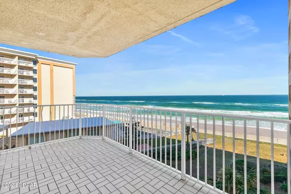 Daytona Beach Shores, FL 32118,3145 Atlantic AVE #401