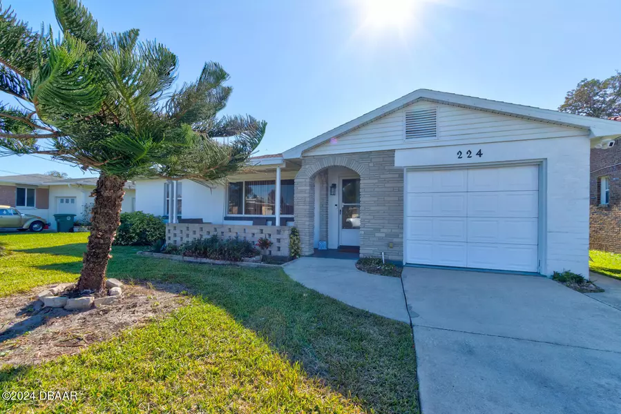 224 Boylston AVE, Daytona Beach, FL 32118