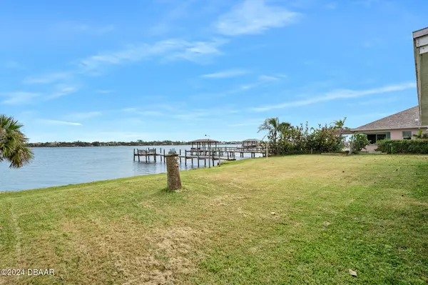 Ormond Beach, FL 32174,17 Cameo CIR