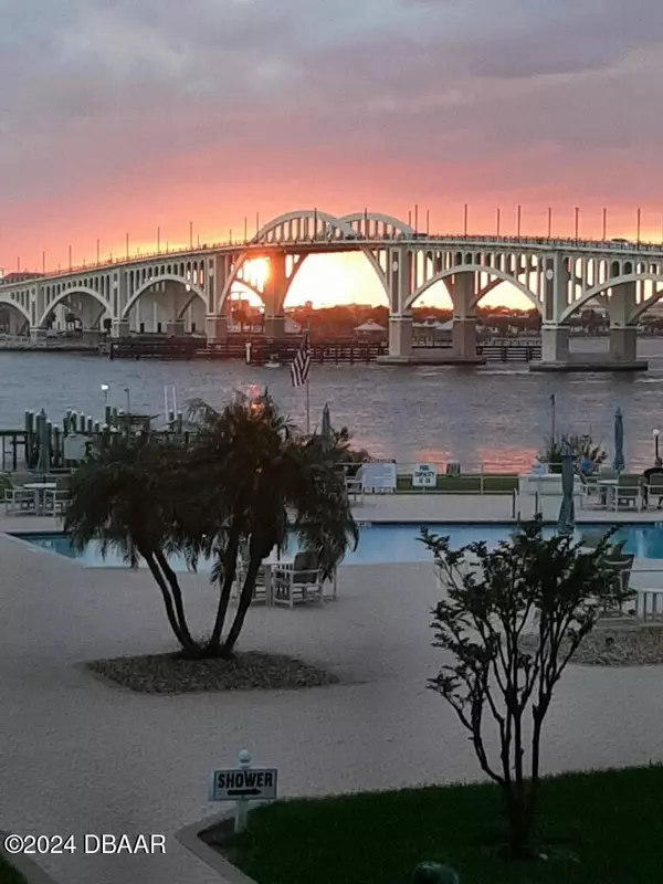 Daytona Beach, FL 32118,1224 Peninsula DR #615