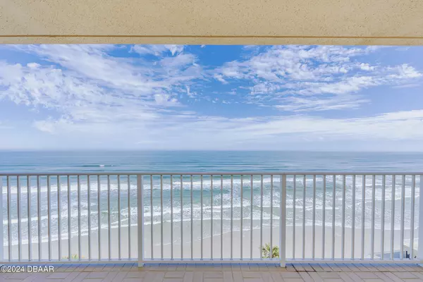 Daytona Beach Shores, FL 32118,3145 Atlantic AVE #804