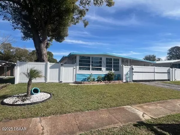 105 Aloha TER, Port Orange, FL 32129