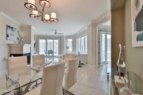 Daytona Beach Shores, FL 32118,3703 Atlantic AVE #403