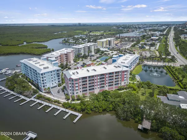 New Smyrna Beach, FL 32169,2 Riverwalk DR #502