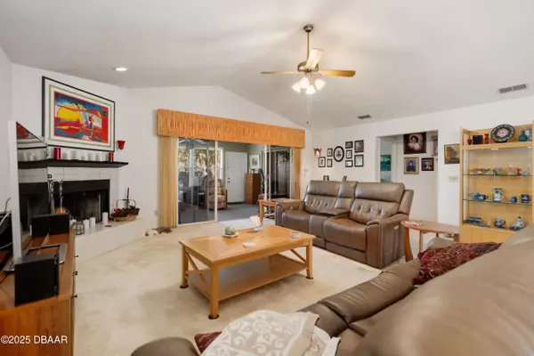 Ormond Beach, FL 32174,5 Treetop TRL