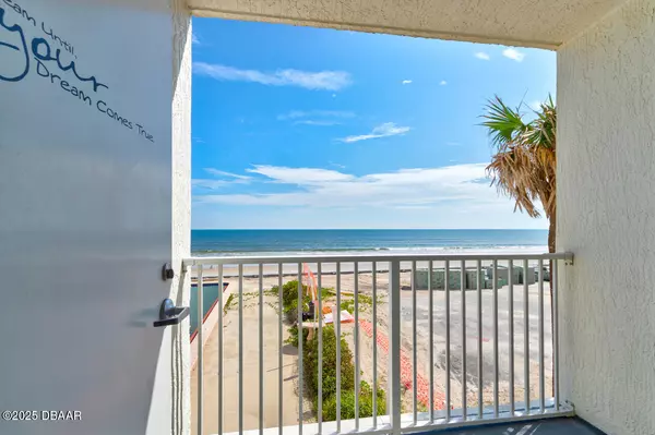 935 Atlantic AVE #220, Daytona Beach, FL 32118