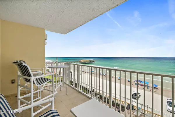 Daytona Beach Shores, FL 32118,3721 Atlantic AVE #405