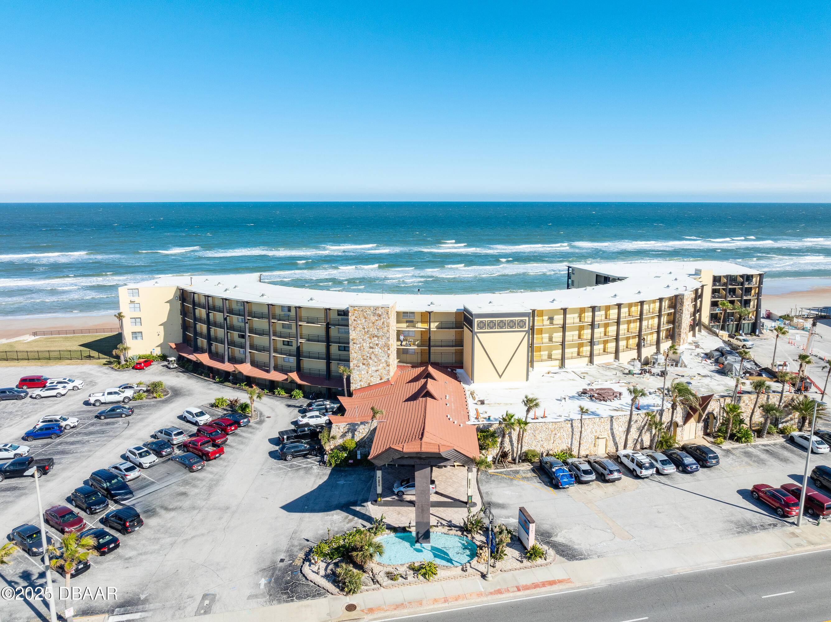 Daytona Beach Shores, FL 32118,2301 Atlantic AVE #204