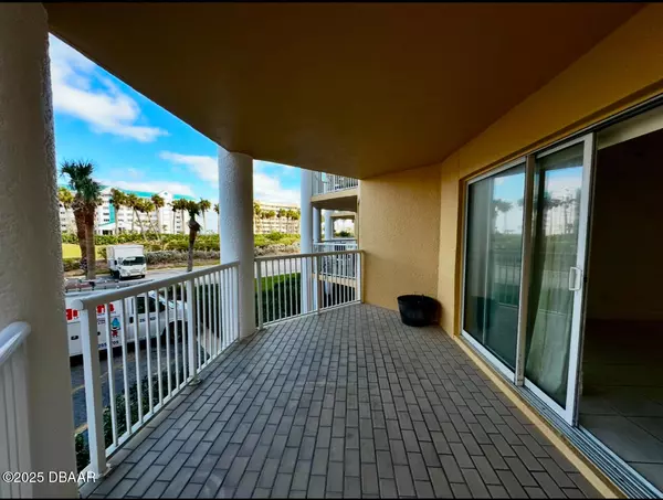 Ponce Inlet, FL 32127,4650 Links Village DR #D207