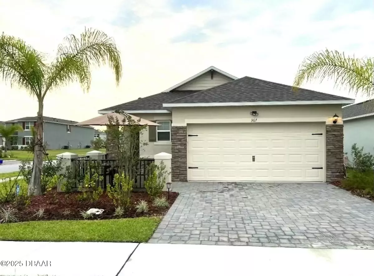 New Smyrna Beach, FL 32168,367 Caryota CT