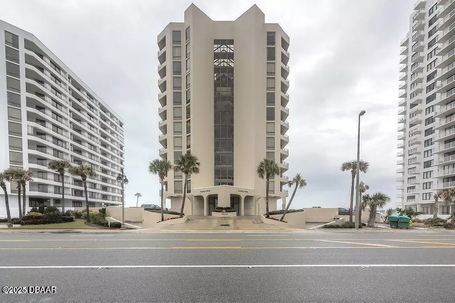 3023 Atlantic AVE #301, Daytona Beach Shores, FL 32118