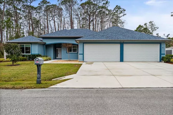 4 Uturn CT, Palm Coast, FL 32164