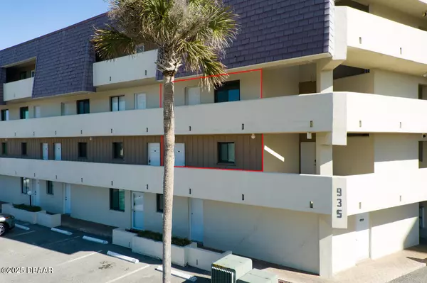 Ormond Beach, FL 32176,935 Ocean Shore BLVD #2120