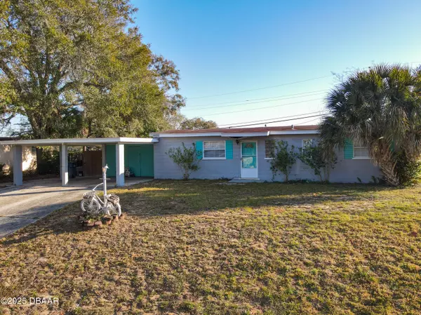 911 Shady Park TER, Daytona Beach, FL 32117