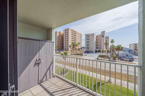 Daytona Beach, FL 32118,3800 Atlantic AVE #3030