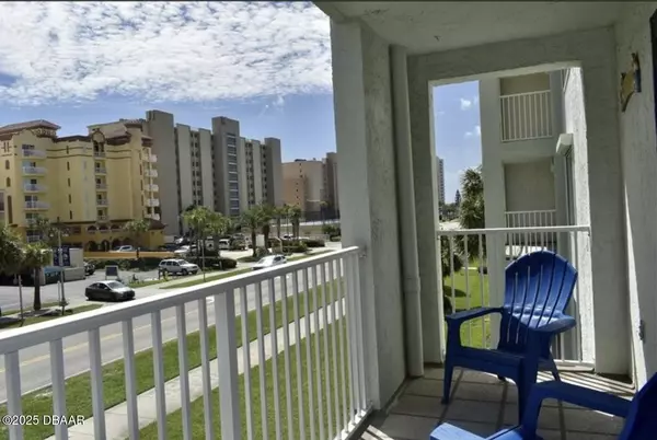 Daytona Beach, FL 32118,3800 Atlantic AVE #3030