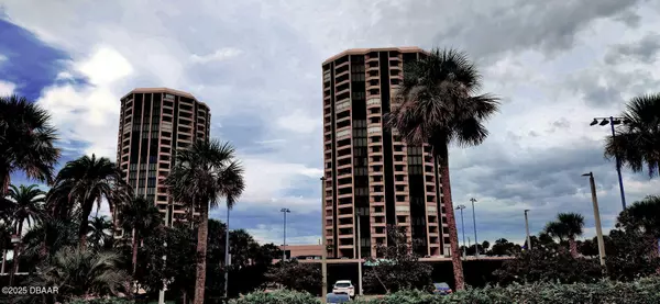 Daytona Beach Shores, FL 32118,1 Oceans West BLVD #10A3