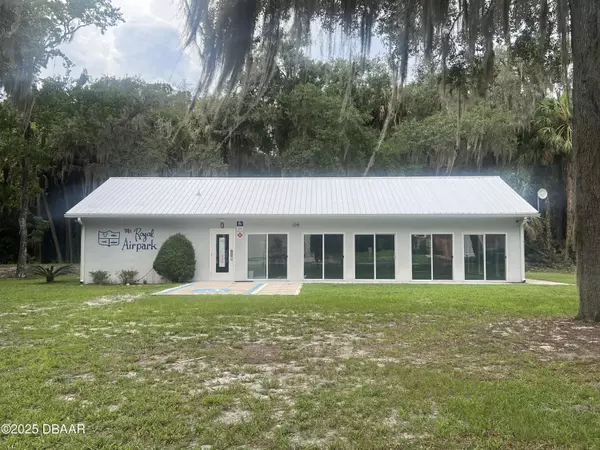 Crescent City, FL 32112,440 Lindsay LN