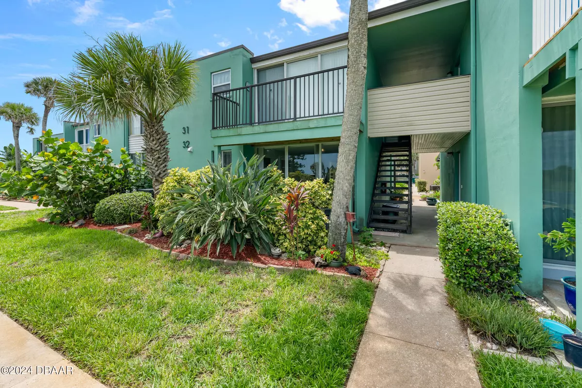 Ormond Beach, FL 32176,5500 Ocean Shore BLVD #UT32