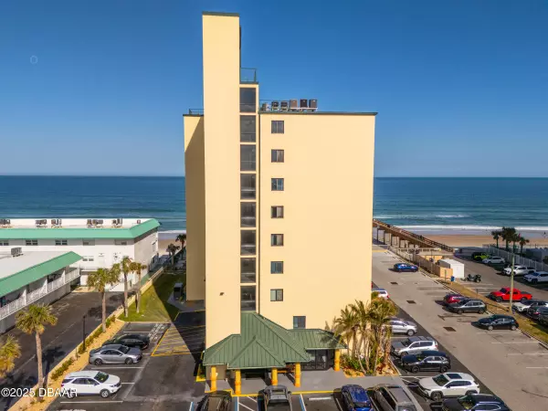 Daytona Beach Shores, FL 32118,3647 Atlantic AVE #707