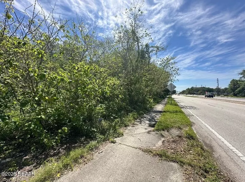 2907 Sanford AVE, Sanford, FL 32773