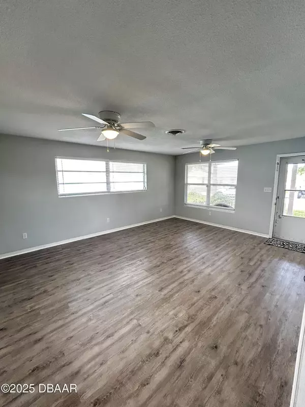 Daytona Beach, FL 32118,126 Lindley RD