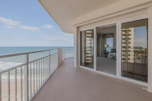 Daytona Beach Shores, FL 32118,2967 Atlantic AVE #1203