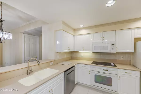 Ponce Inlet, FL 32127,4624 Harbour Village BLVD #4204