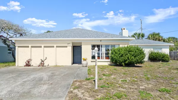 11 Briggs DR, Ormond Beach, FL 32176