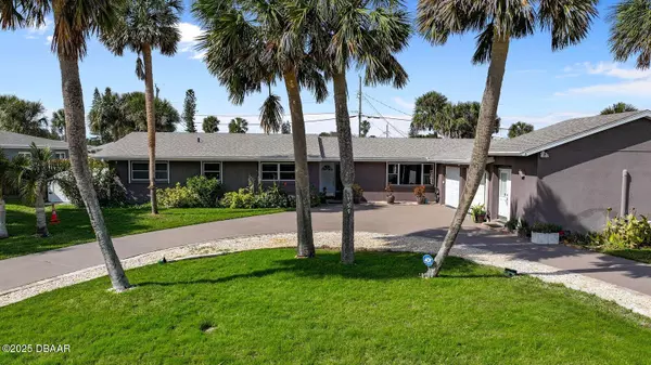 Ormond Beach, FL 32176,153 University CIR