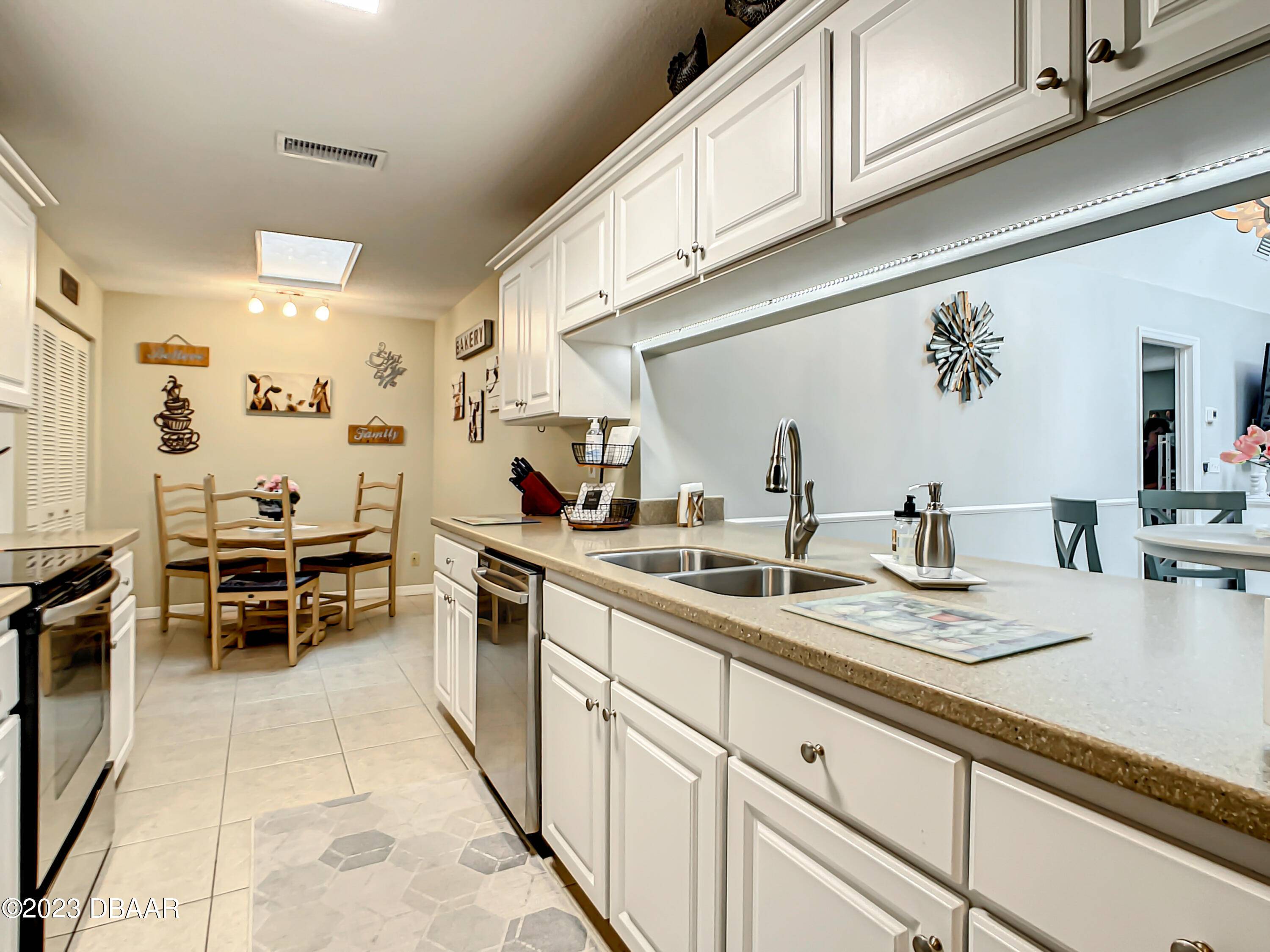 Daytona Beach, FL 32119,116 Duck Hawk CIR #3040