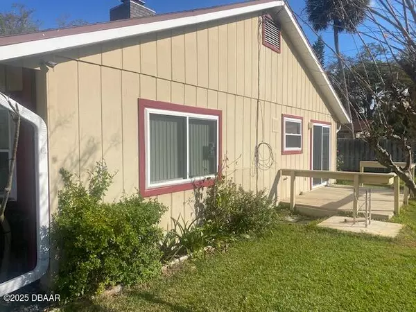 Holly Hill, FL 32117,1021 Indian Oaks E