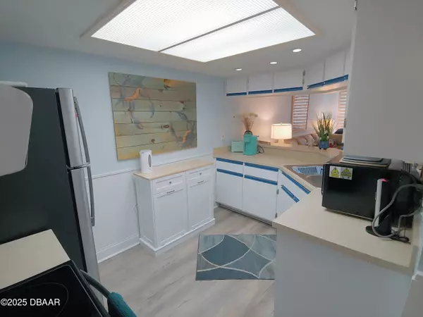 Ponce Inlet, FL 32127,4453 Atlantic AVE #402