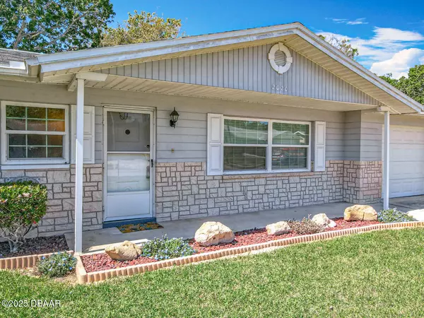 South Daytona, FL 32119,2020 Oriole LN