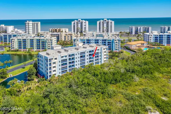 New Smyrna Beach, FL 32169,5300 Atlantic AVE #16-403