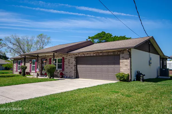 South Daytona, FL 32119,804 Aspen DR